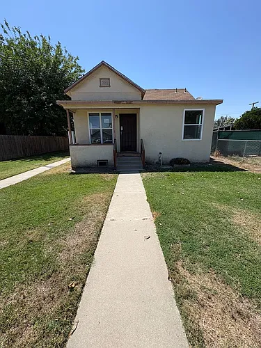 3415 Photo 1