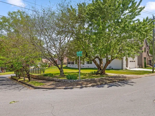 920 Forest Ave, Chattanooga, TN 37405