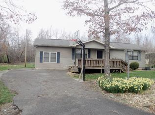 620 Aqum Cir, Crossville, TN 38572