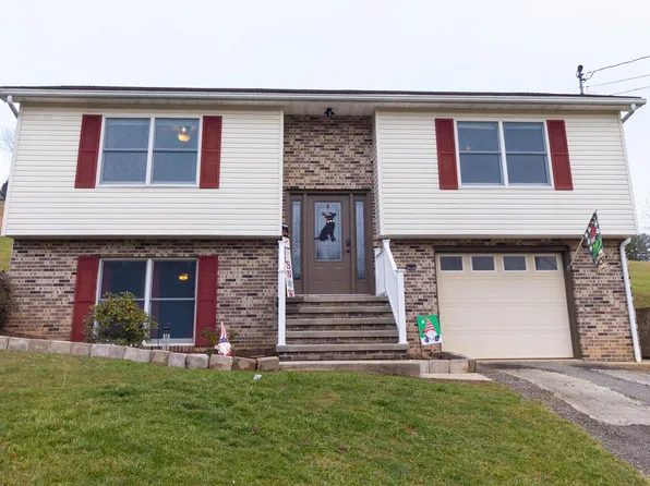 176 Evergreen Dr, Buckhannon, WV 26201