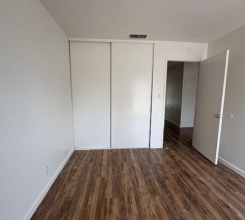 2nd image of 310 S Argyle Ave APT 106