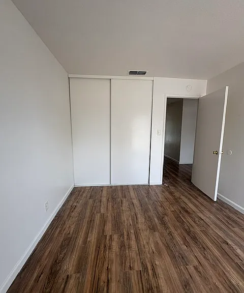 310 S Argyle Ave #106 — Photo 2