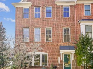 3451 Kemper Rd, Arlington, VA 22206