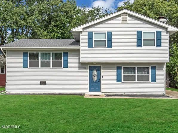 310 Twin Lakes Boulevard, Little Egg Harbor, NJ 08087