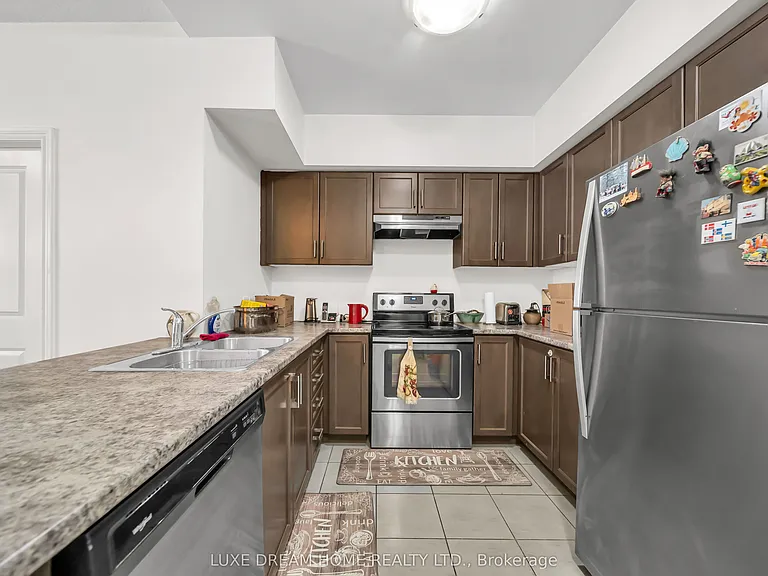 620 Sauve St E #206 — Photo 11