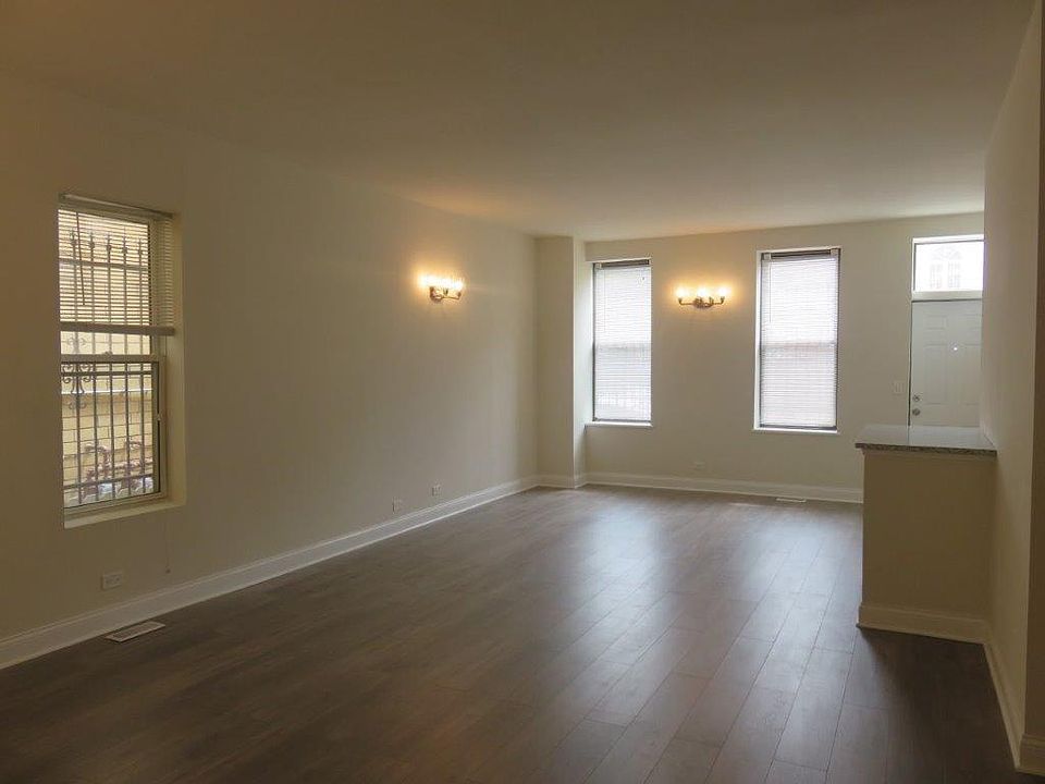1st image of 1426 W Walton St #1A