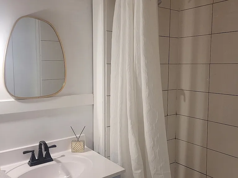 bath 2 shower