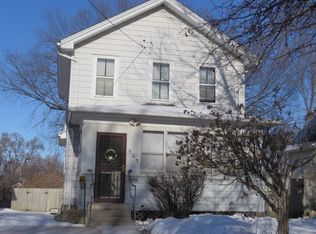 505 S Broadway Ave, Aurora, IL 60505