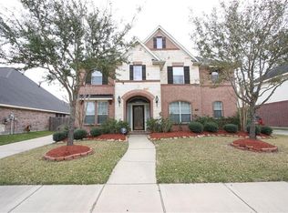 10006 Iron River Dr, Houston, TX 77064