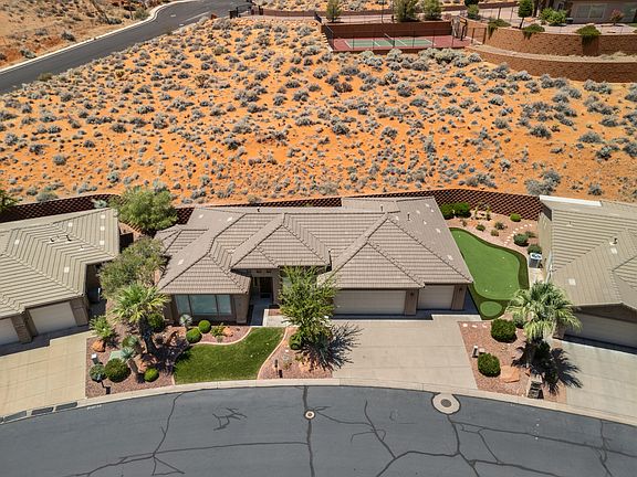 5th image of 627 N Red Butte Dr