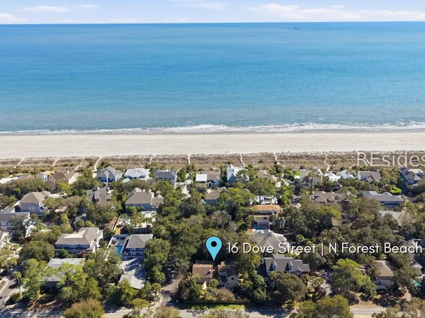 16 Dove St, Hilton Head Island, SC 29928