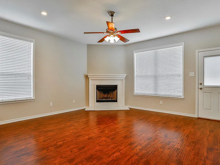 8705 Sumter Way — Photo 13