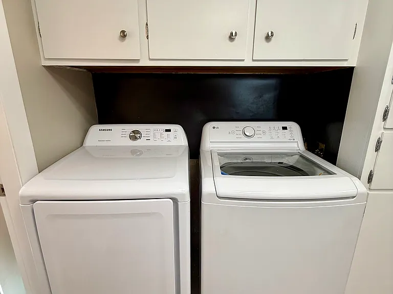 165 Chestnut St #2 — Photo 6