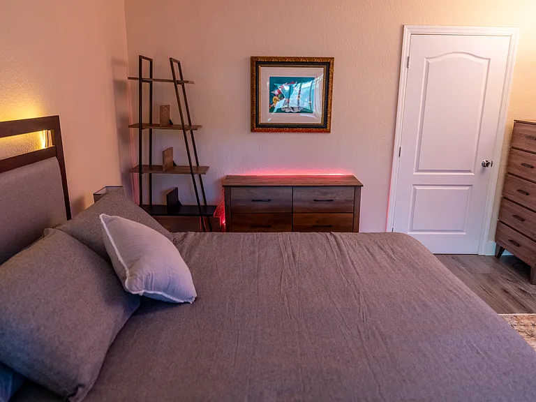1506 SW 28th Ter — Photo 29