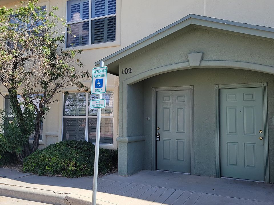 1st image of 10051 Railroad Dr APT 102