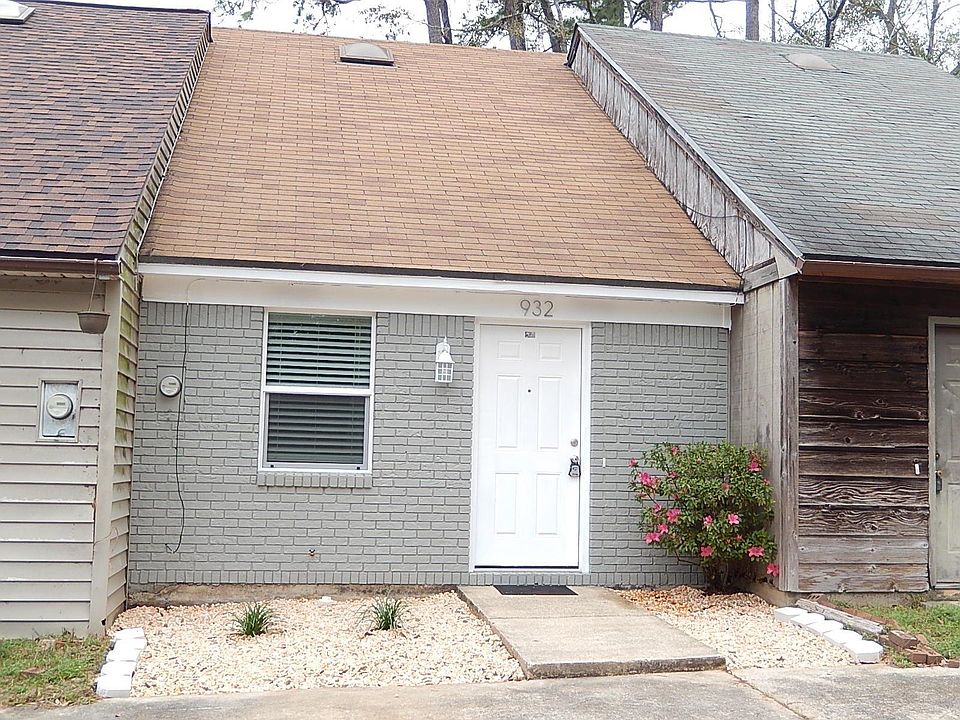1st image of 932 S Lipona Rd