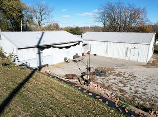 922 Roosevelt St, Sabetha, KS 66534