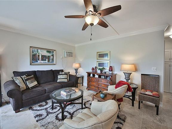 3rd image of 130 N Collier Blvd APT C1