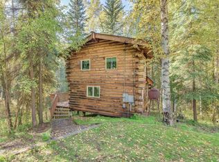 1981 Bluegrass Dr, Fairbanks, AK 99709