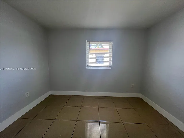1281 NW 60th St #6 — Photo 13