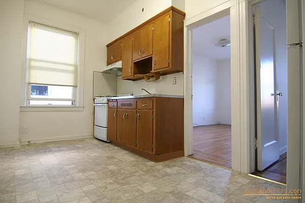 Rented by aptsandlofts.com | media 2