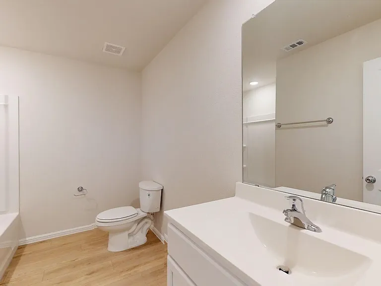 1708 Calanques St — Photo 8