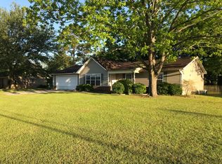 206 Regency Dr, Enterprise, AL 36330