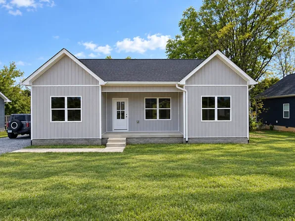 104 May St, Mc Ewen, TN 37101
