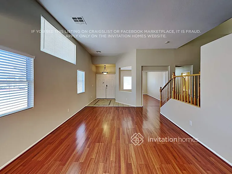 4441 Rockaway Beach St — Photo 5