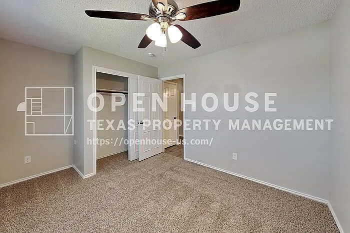 4207 Red Spruce Ln — Photo 11