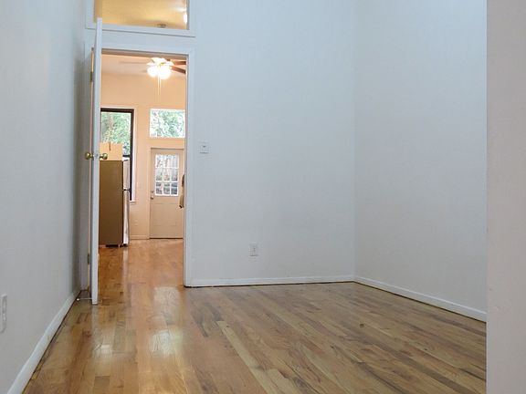 2nd image of 243 Montrose Ave APT 1L