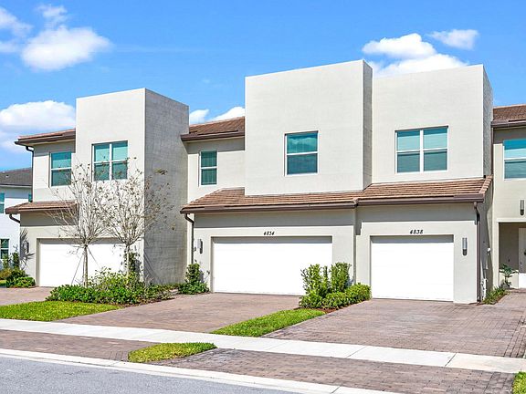 3rd image of 4834 Navali Drive