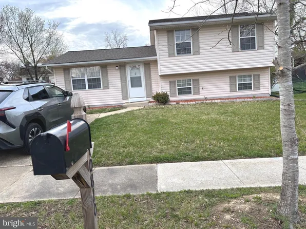 10810 Hollaway Dr, Upper Marlboro, MD 20772