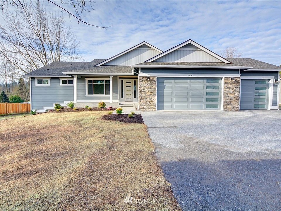 1st image of 6624 123rd Avenue #4