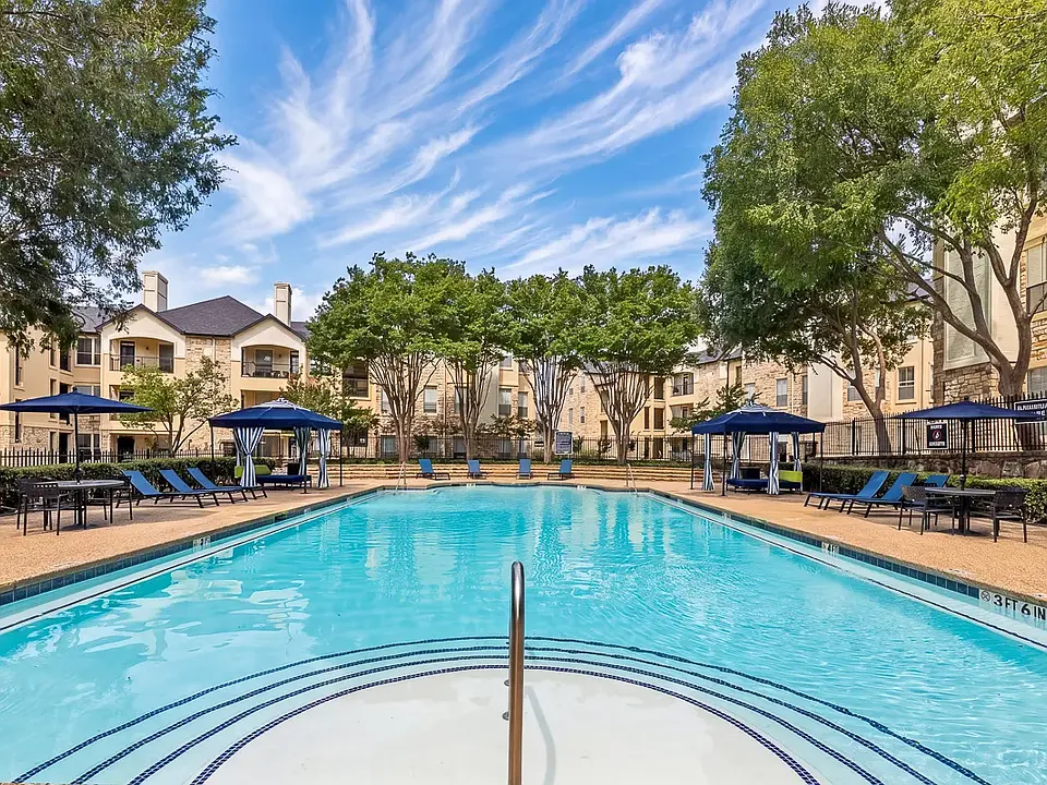 Stonebriar of Frisco's Resort-Style Swimming Pool
