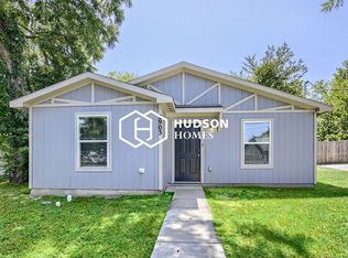 2903 Gillespie St, Greenville, TX 75401