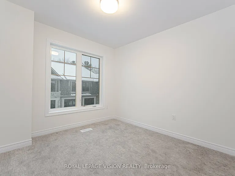 60 Folcroft St — Photo 31