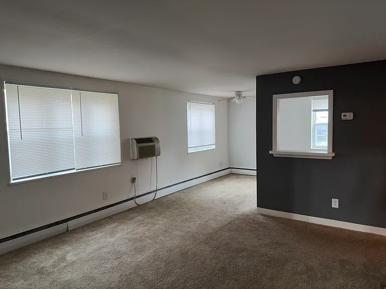 644 Stinchcomb Dr — Photo 6