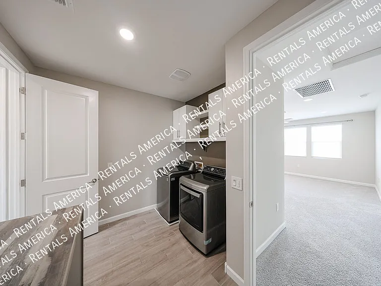 1829 E Saguaro Park Ln — Photo 67