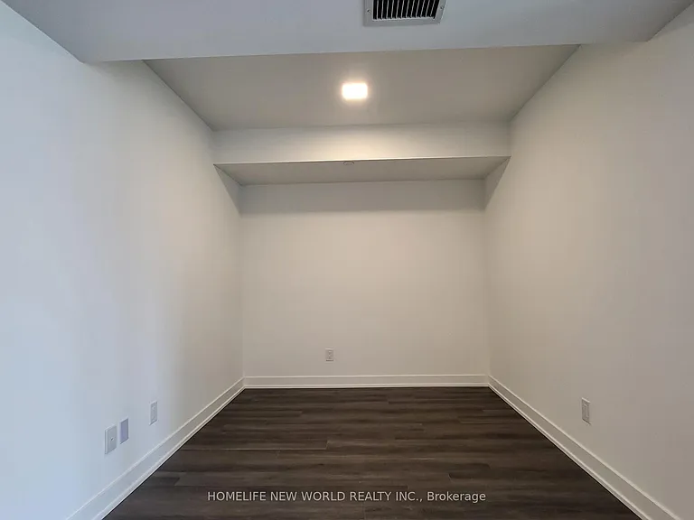 609 Sherbourne St #901 — Photo 10