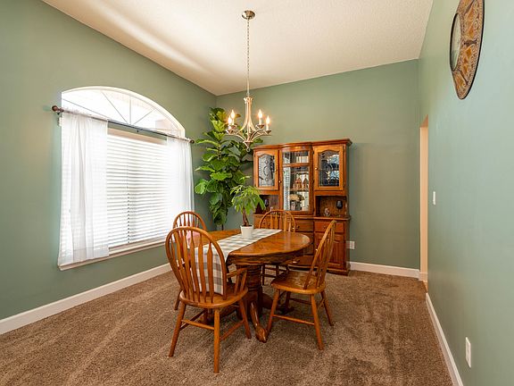 2nd image of 212 Miranda Lake Ct