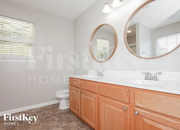 61 Ashton Bluff Cir — Photo 9