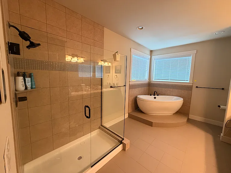 17445 SW Sabrina Ave — Photo 17