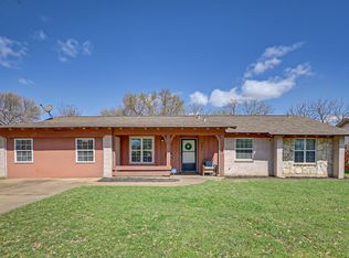321 E Glendale St, Crowley, TX 76036