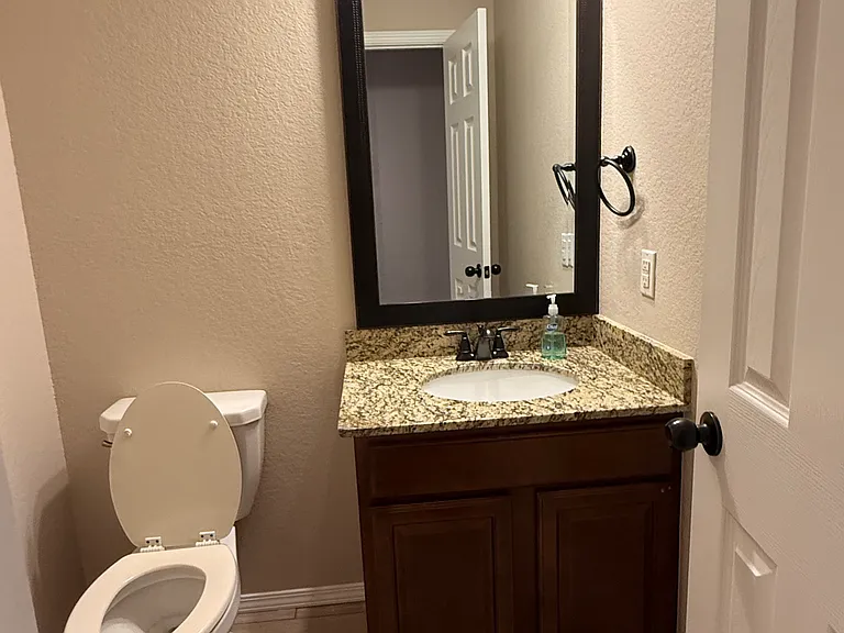 608 Ridge Point Dr — Photo 23