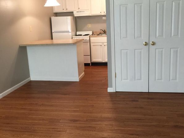 1716 Ester St APT C