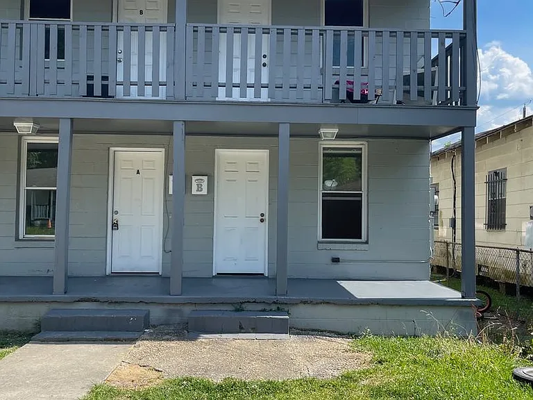824 E Polk St — Photo 5