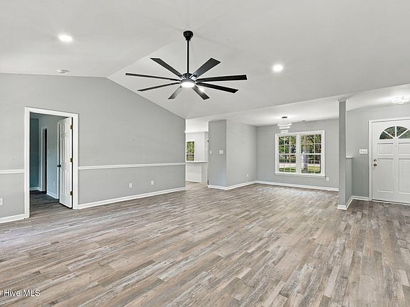 3rd image of 4511 Rivershore Drive