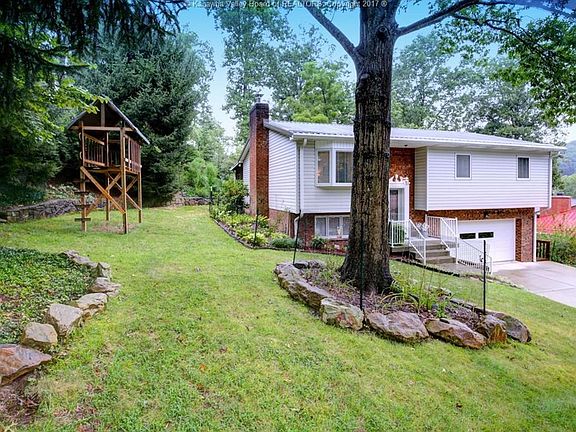 2nd image of 804 Whispering Way
