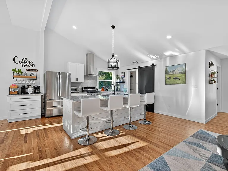 1324 Ace McMillian Rd — Photo 40